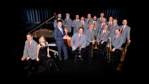 Image of Glenn Miller Orchestra: In the Christmas Mood