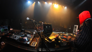 Image of OMAR COURTZ - POR SI MANANA NO ESTOY USA TOUR
